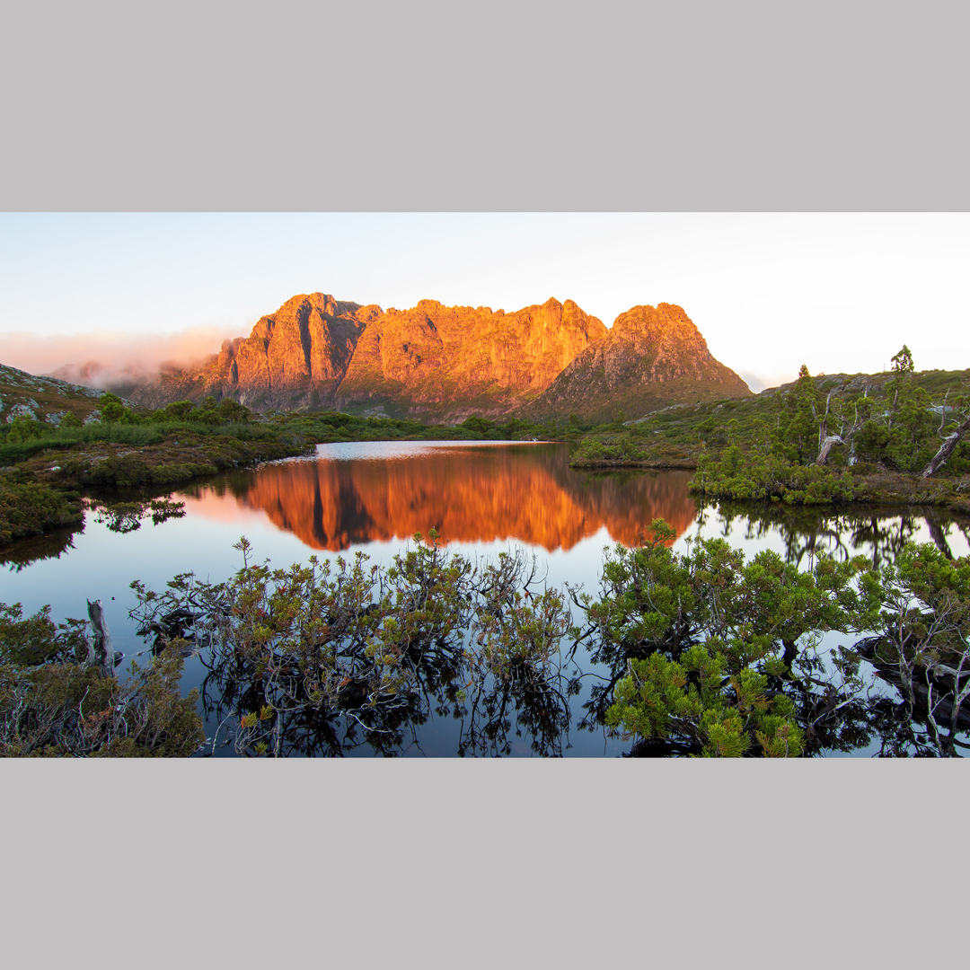 Samuel Allen. Morning Light on Cradle Mountain.