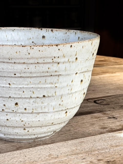 Sallee Warner/ Stoneware bowl/ clay reduction fired/ Parallel_50