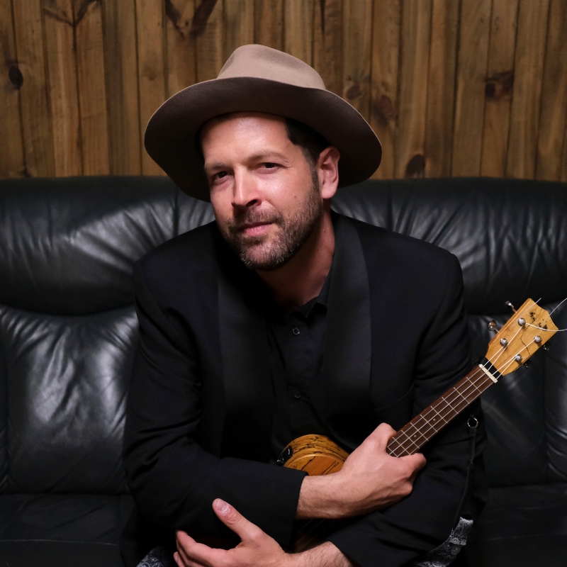 The Man In Black…with a Ukulele – A Johnny Cash Ukulele Tribute